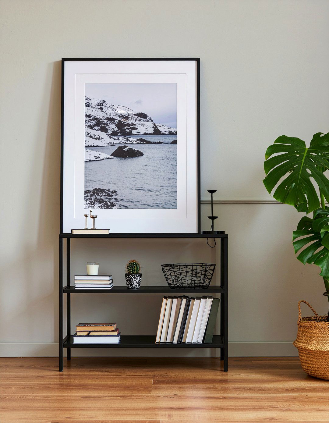 Layered shelf decor - 30 living room bookshelf styling ideas