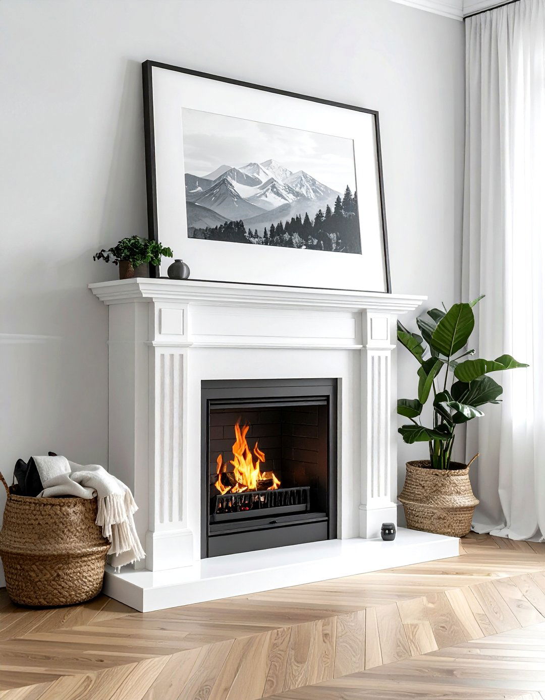 Leaning Picture Frame - 30 mantel decor ideas