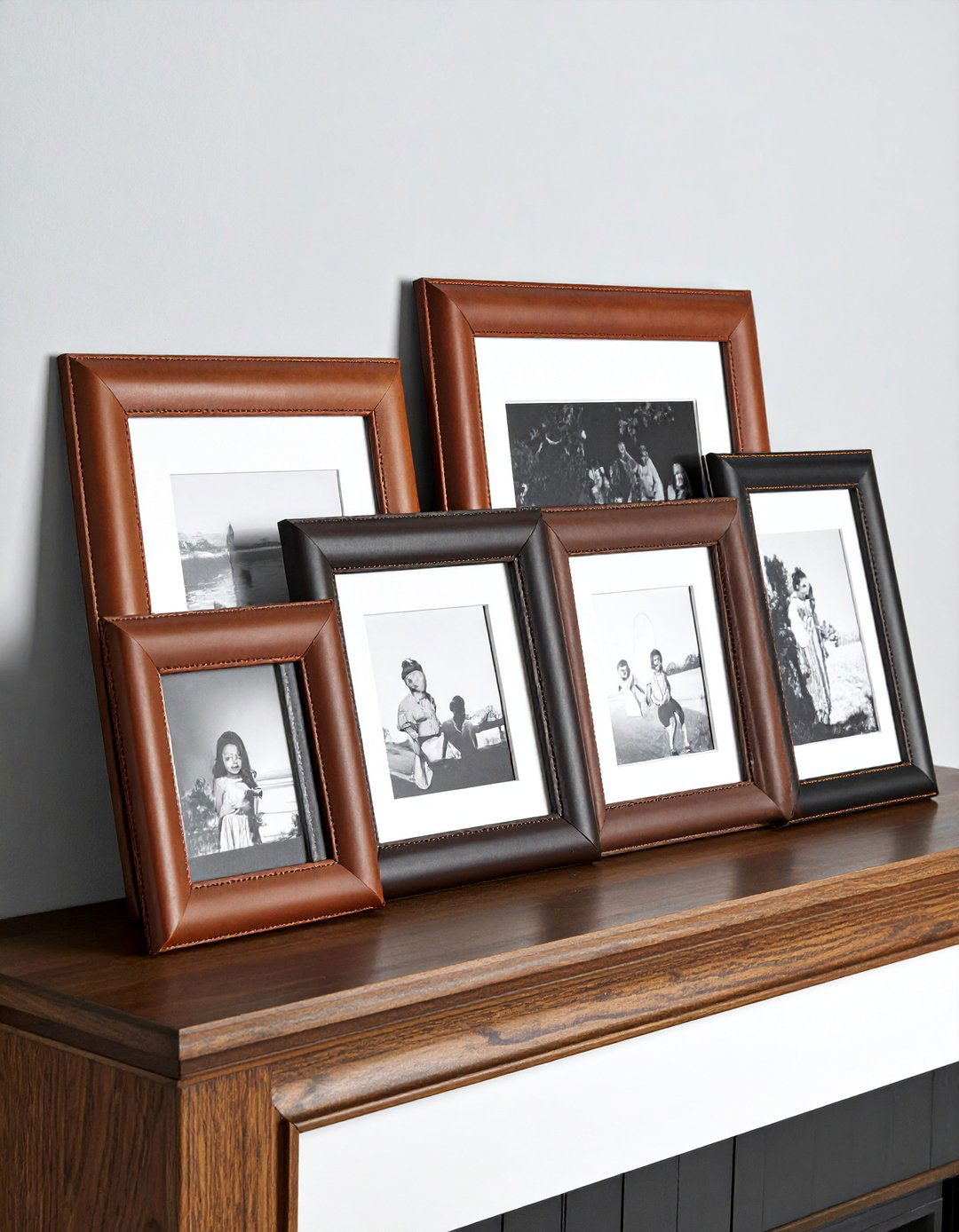 Leather picture frame - 30 leather decor ideas