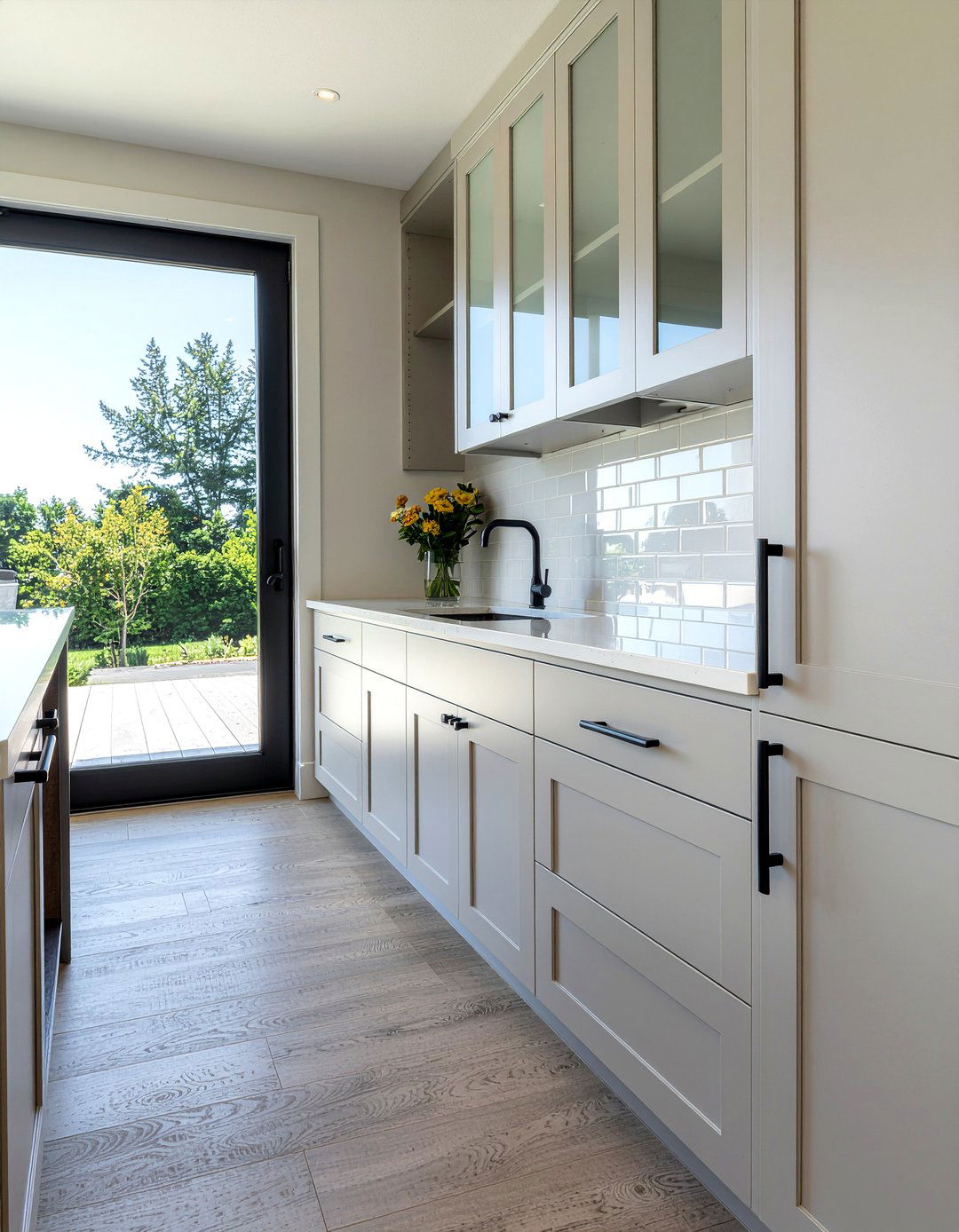 Light Gray Cabinets Black Hardware - 30 gray kitchen cabinet ideas