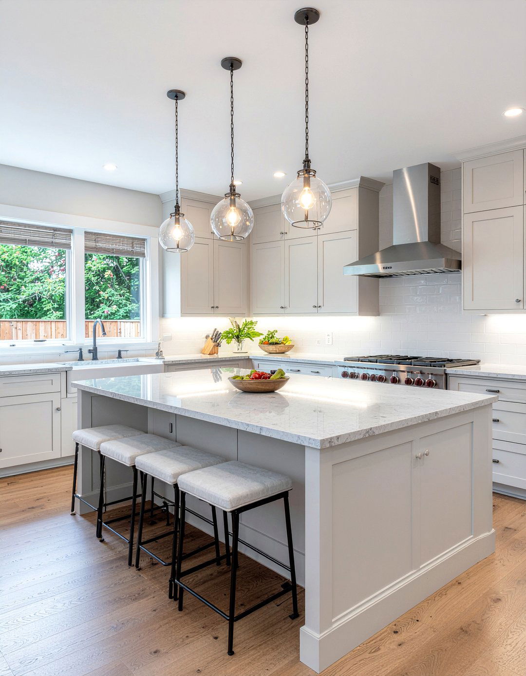 Light Gray Kitchen Quartz Countertops - 30 light gray kitchen ideas
