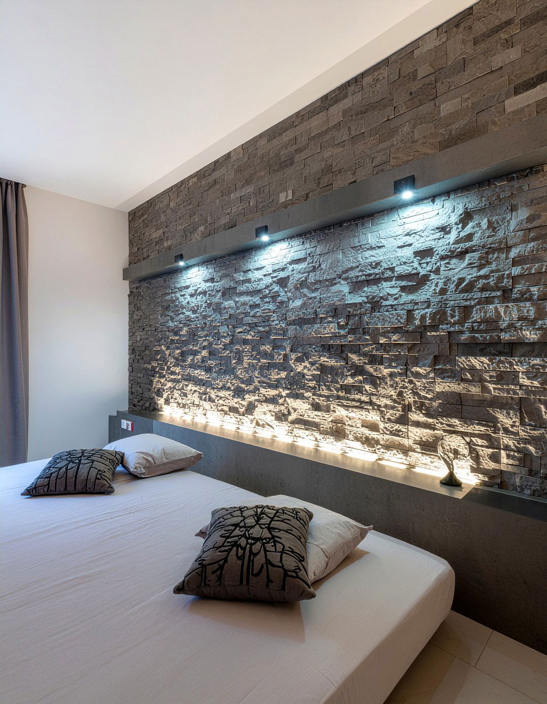 Lighted Wall Niche - 30 bedroom wall niches