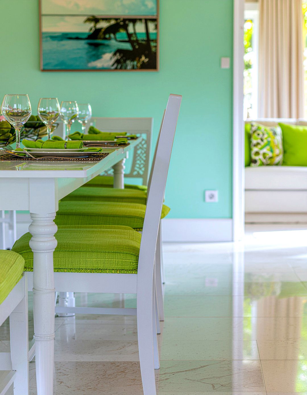 Lime Green Accents - 30 Caribbean dining room ideas