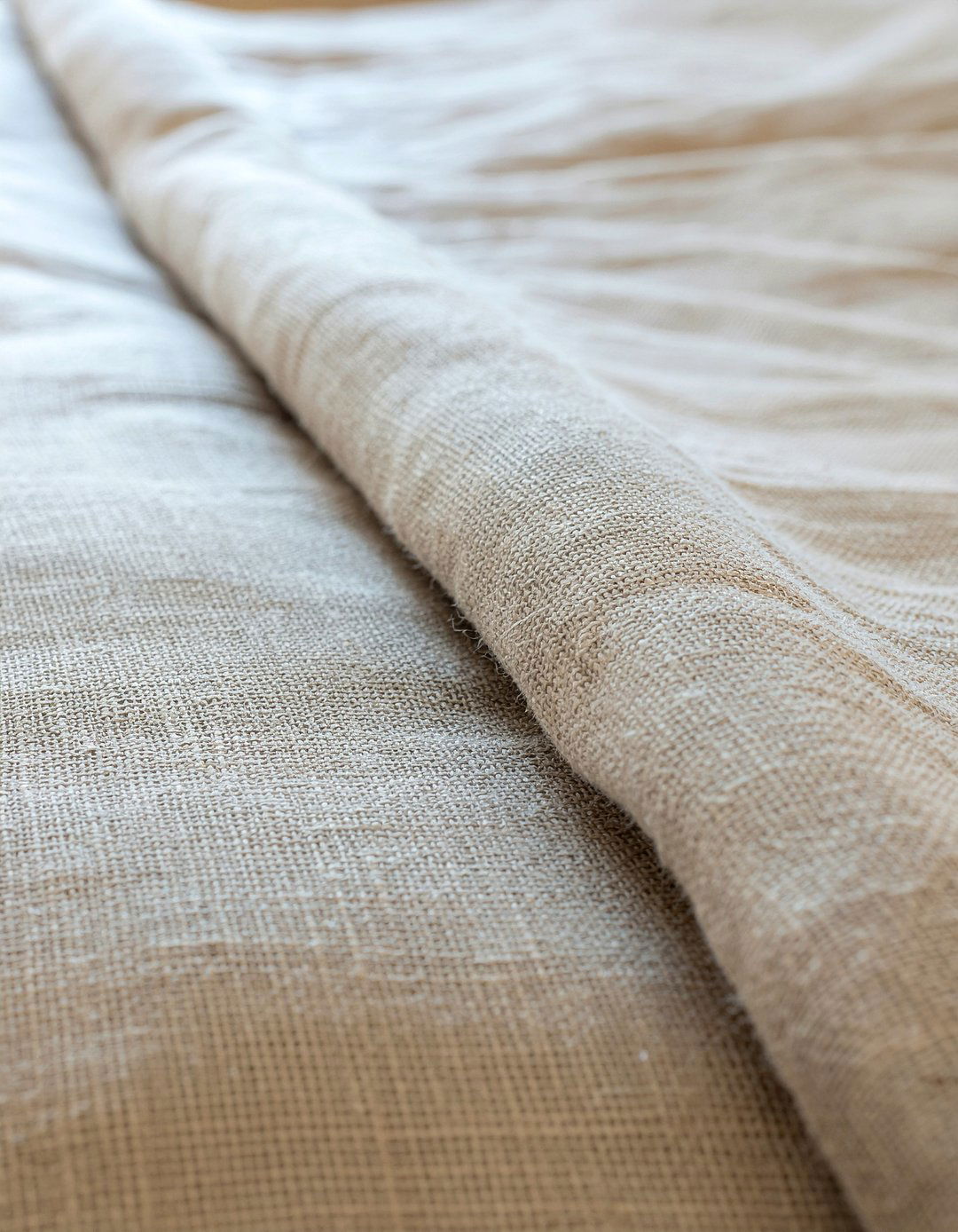 Linen Bed Sheets - 30 sanctuary bedroom ideas