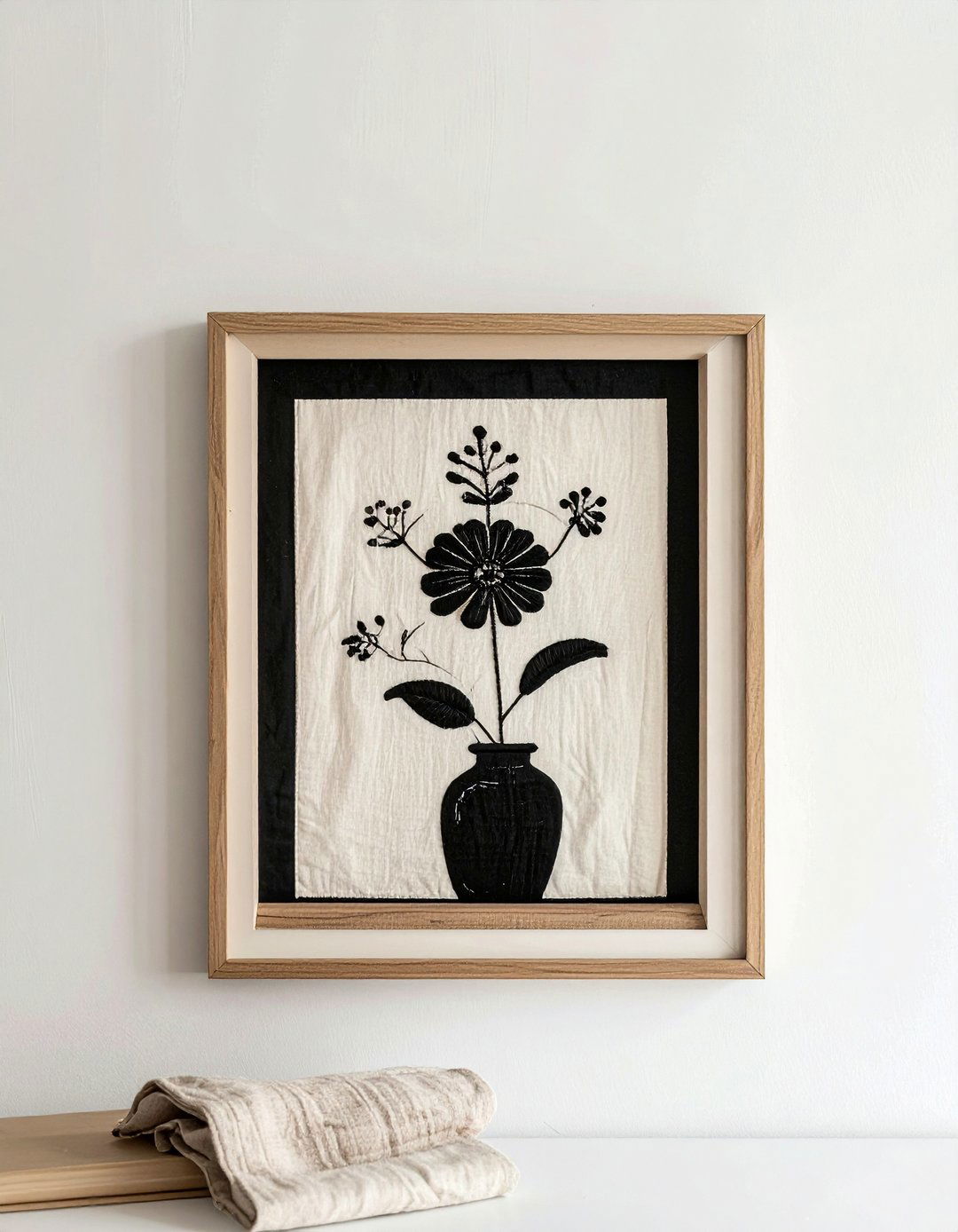 Linen Framed Art - 30 linen decor ideas