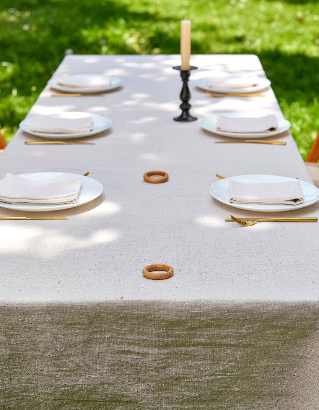 Linen Tablecloth And Napkins - 30 dining room entertaining ideas