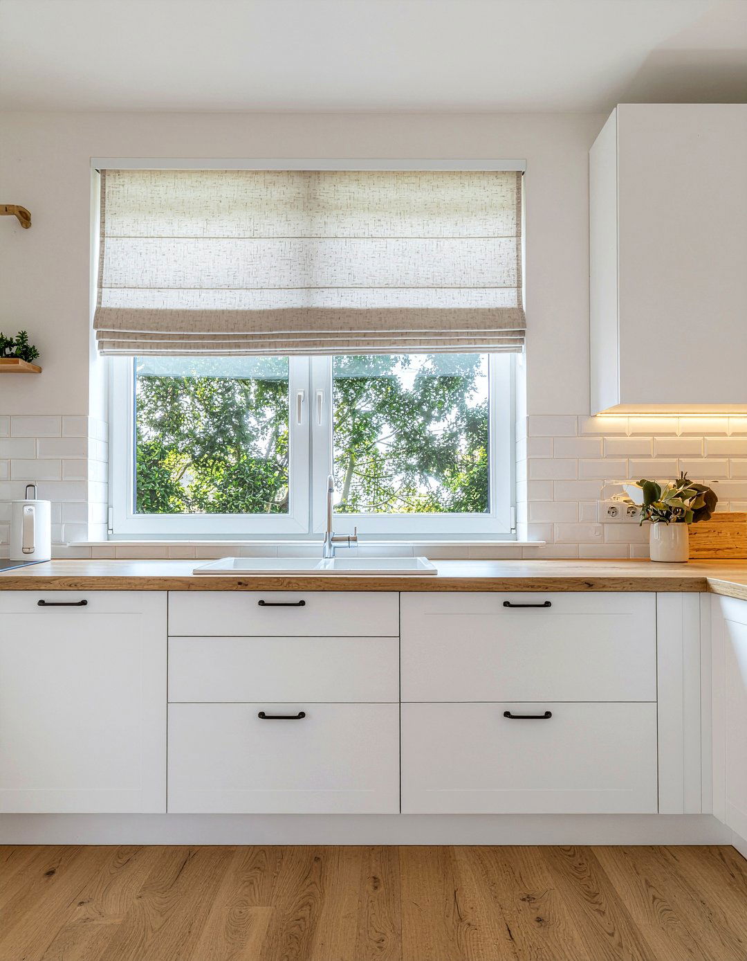 Linen Window Valance - 30 kitchen valance ideas