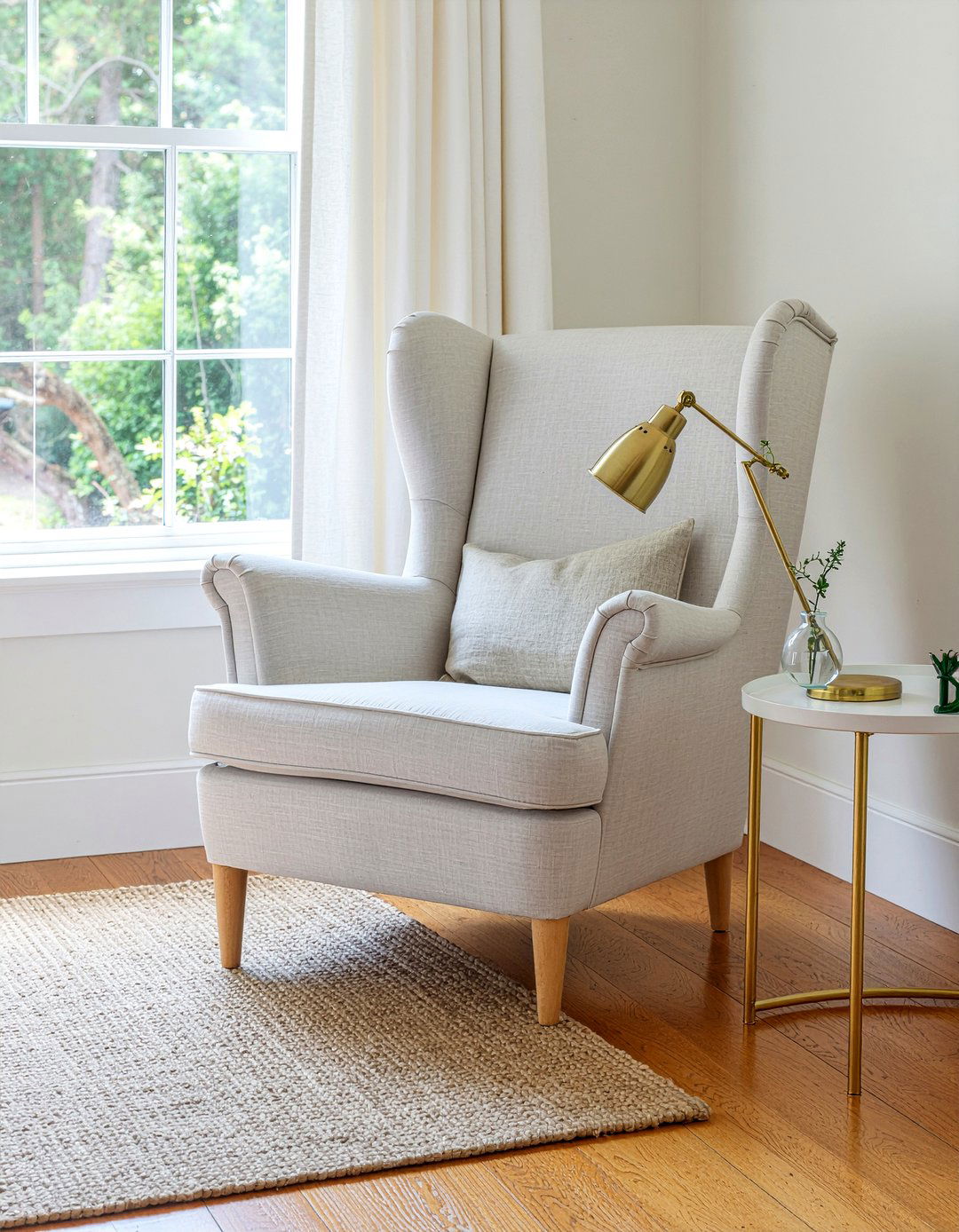 Linen Wingback Chair - 30 living room cottage furniture ideas
