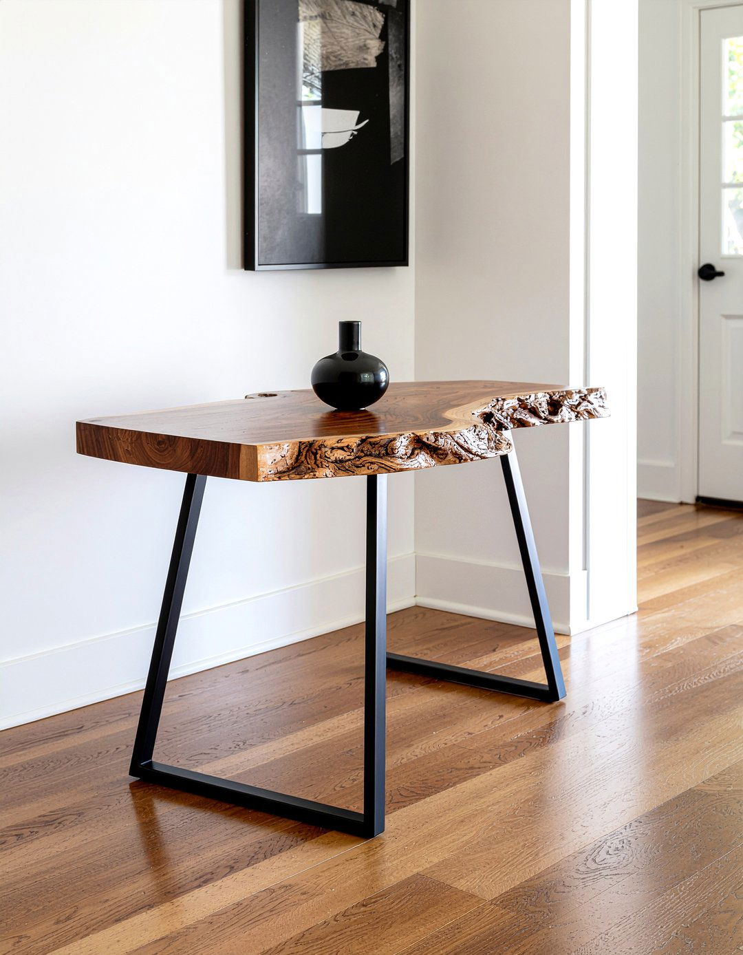 Live Edge Wood Table - 30 rustic modern dining room ideas