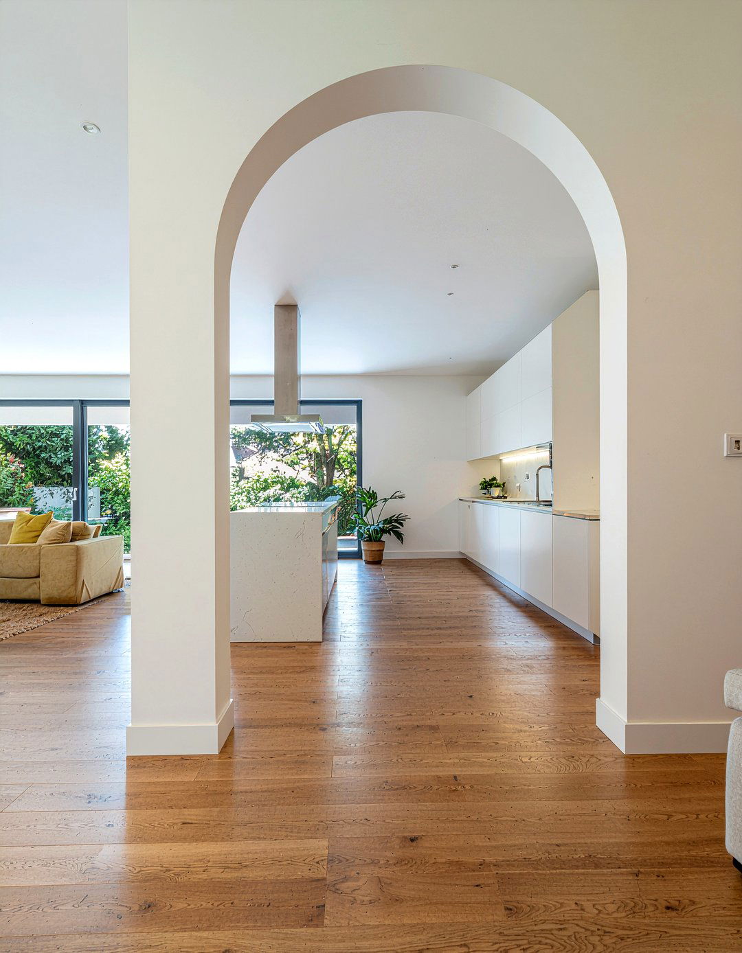 Living Room Segmental Arch - 30 living room archway ideas