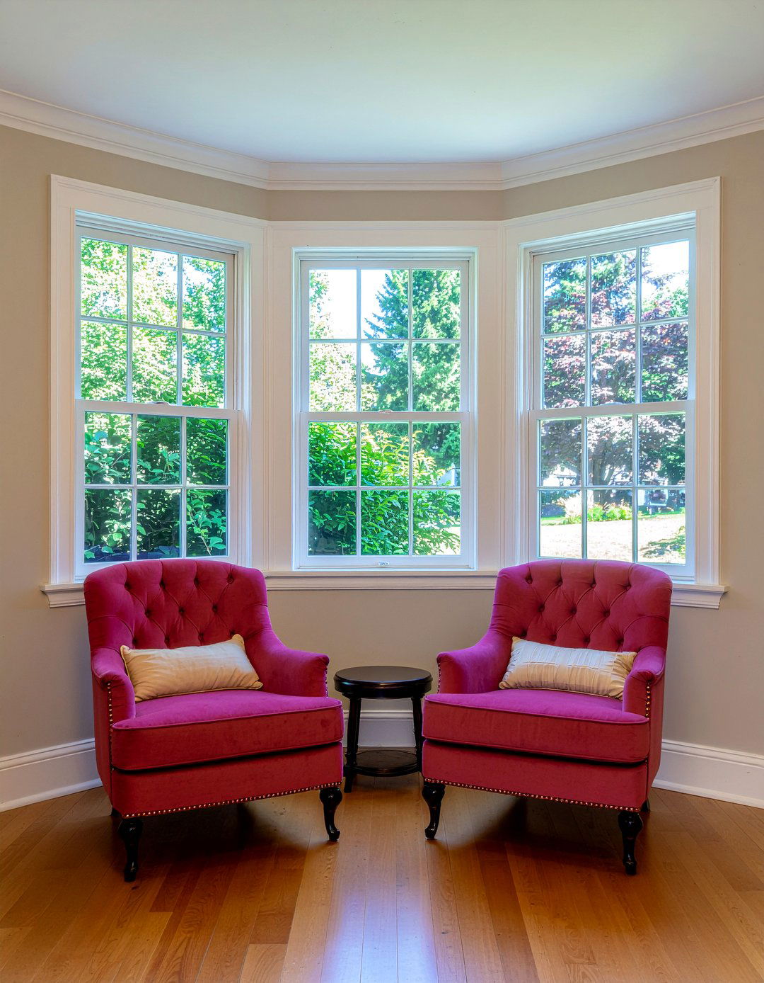 Living Room With Bay Window - 30 living room furniture placement ideas