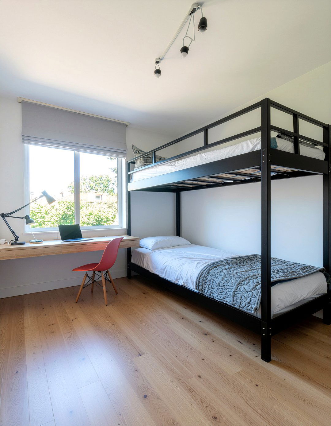 Loft Bed With Desk - 30 teenage boy bedroom ideas