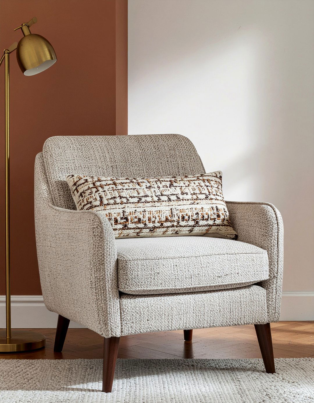 Lumbar Pillow On Armchair - 30 living room throw pillow arrangement