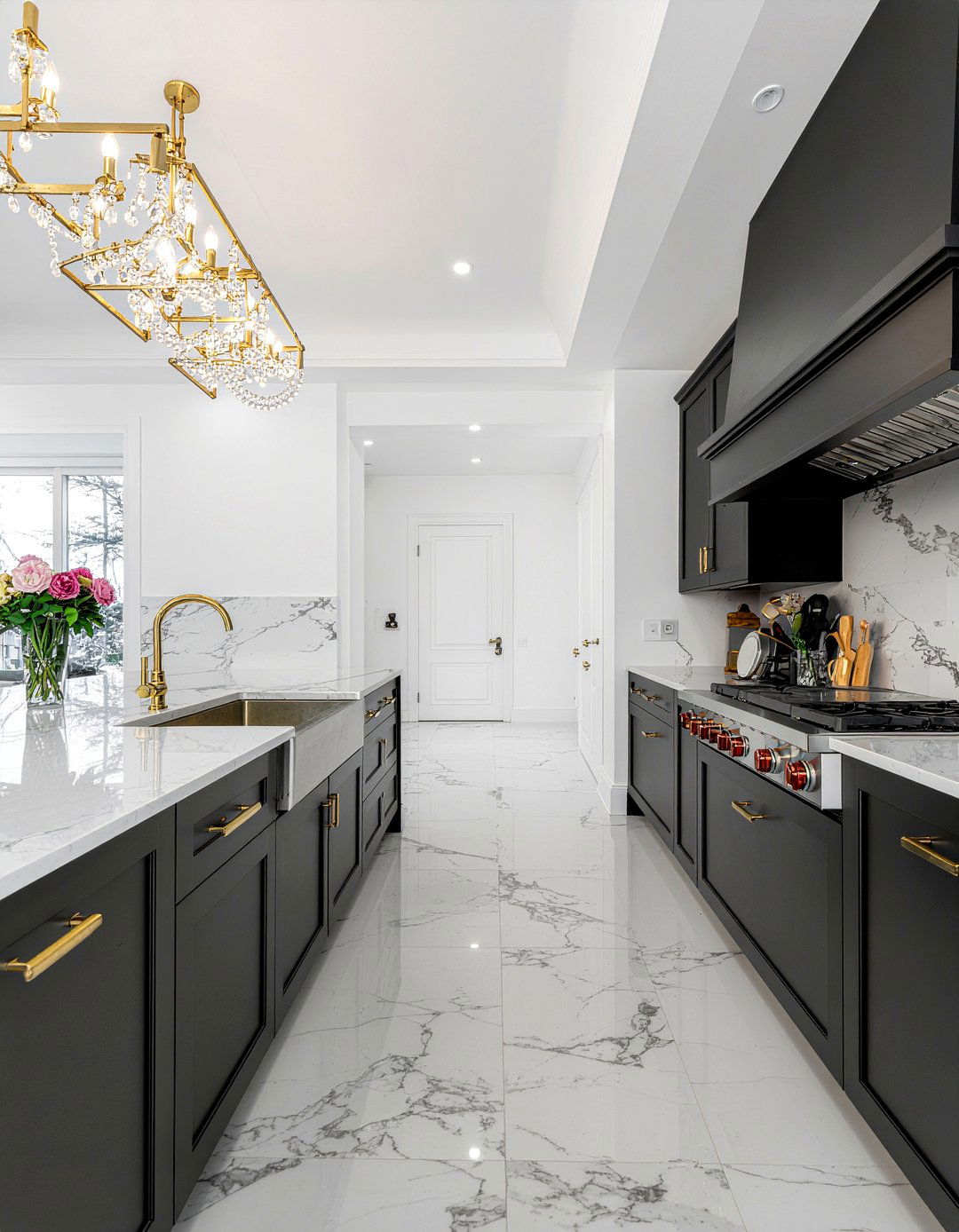 Luxury Black And White Kitchen - 30 black and white kitchen ideas