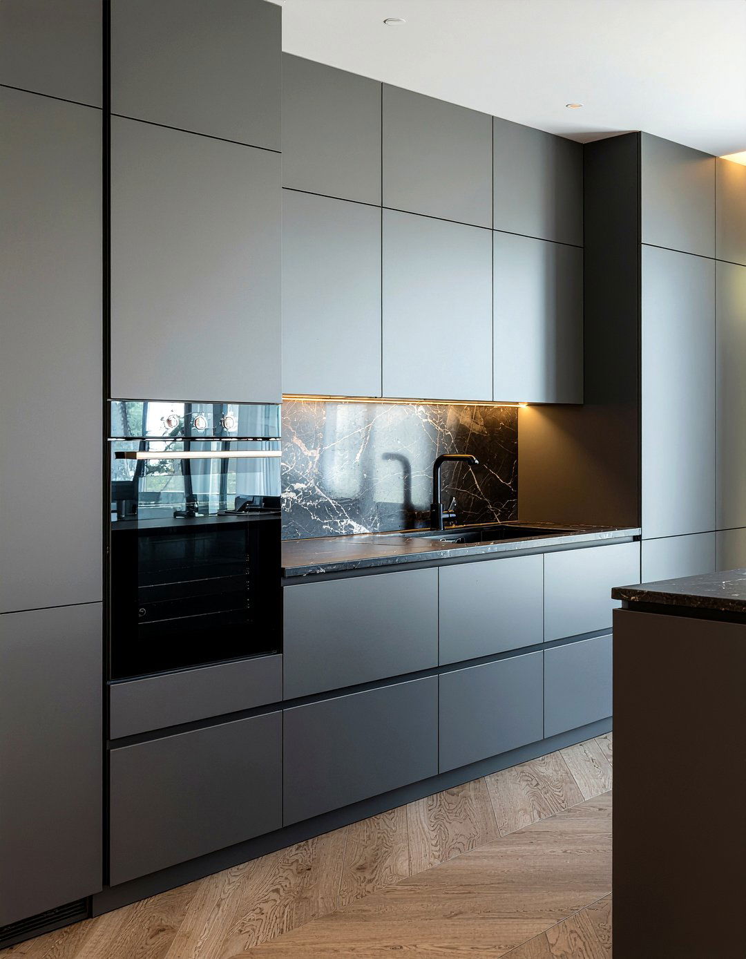 Luxury Dark Gray Kitchen With Integrated Appliances - 30 dark gray kitchen ideas