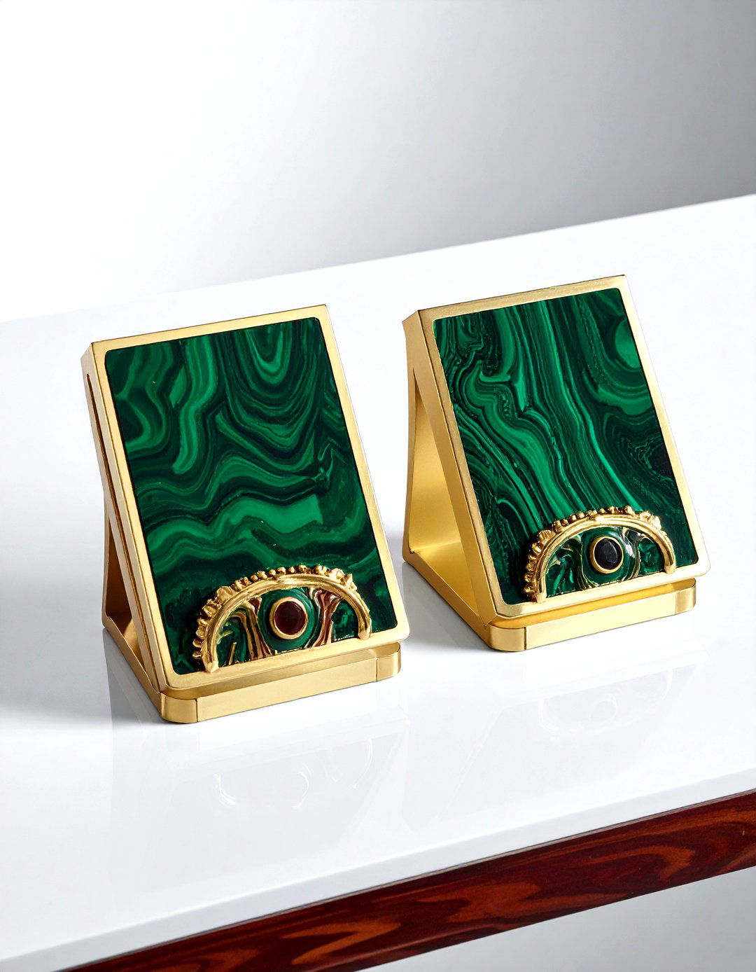 Luxury bookend - 30 bookend ideas