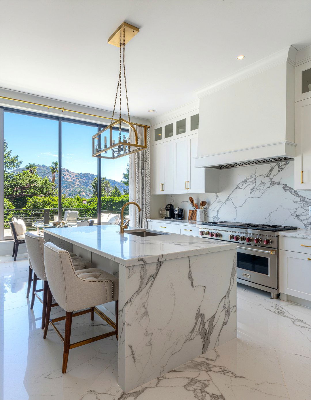 Luxury marble finishes - 30 great room ideas