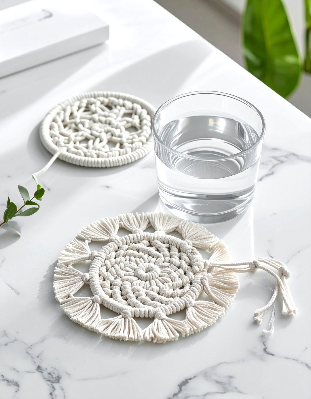 Macrame Coaster - 30 macrame ideas
