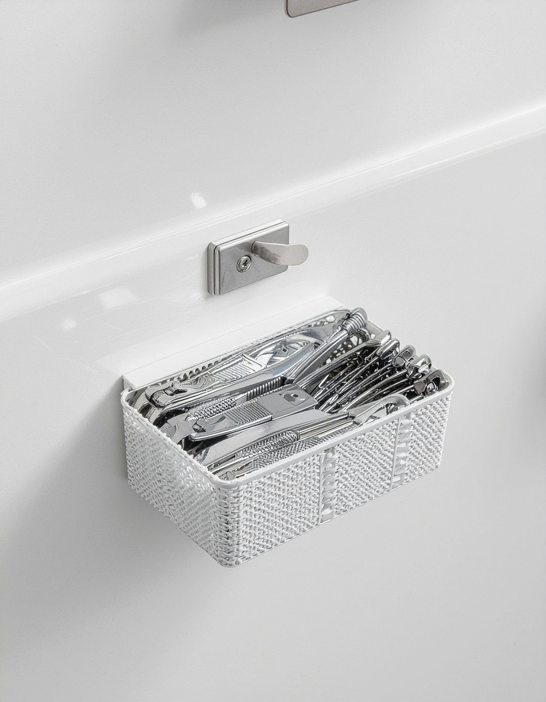 Magnetic strip organizer - 30 bathroom clever storage ideas