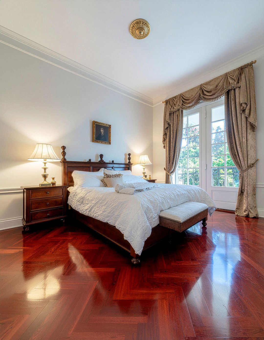 Mahogany Wood Flooring - 30 bedroom hardwood floors