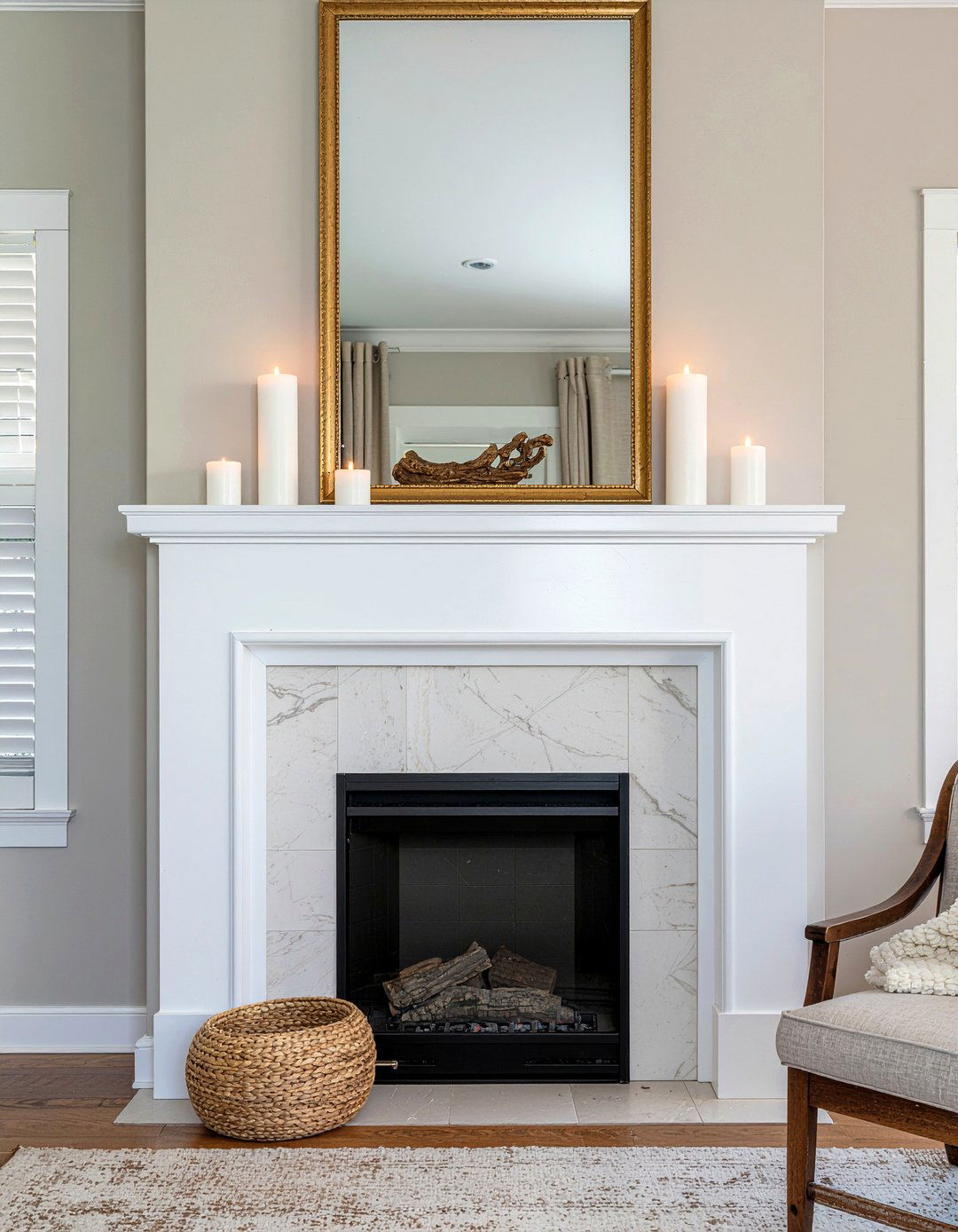 Mantel shelf - 30 living room storage ideas