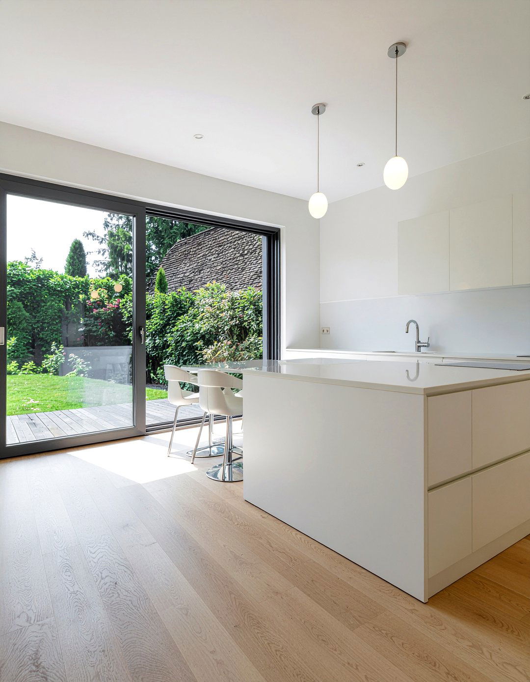 Maple Wood Laminate Kitchen - 30 laminate floor kitchen ideas