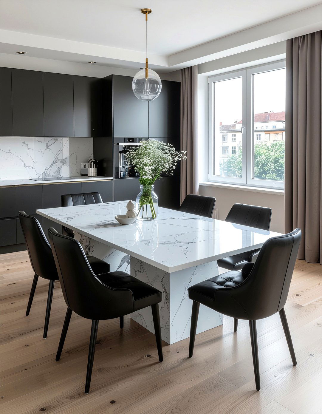 Marble Dining Table - 30 creative dining room ideas