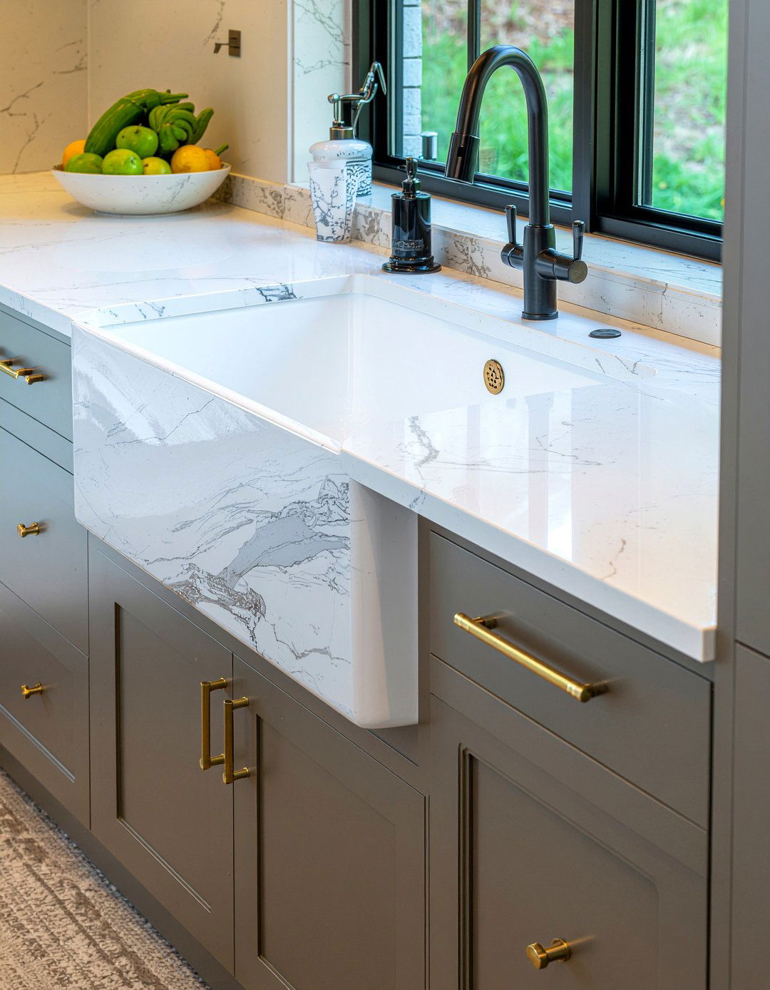 Marble Farmhouse Sink - 30 apron front sink kitchen ideas
