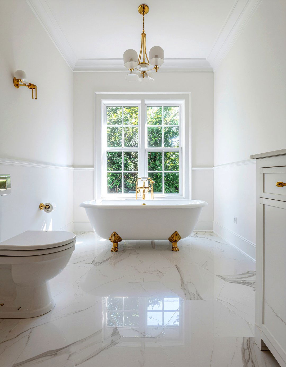 Marble Hexagon Floor - 30 minimalist bathroom ideas