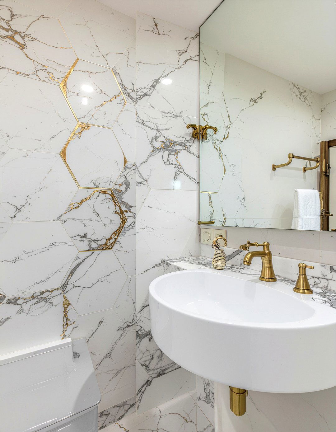 Marble Hexagon Tile With Brass Inlay - 30 marble hexagon tile bathroom ideas