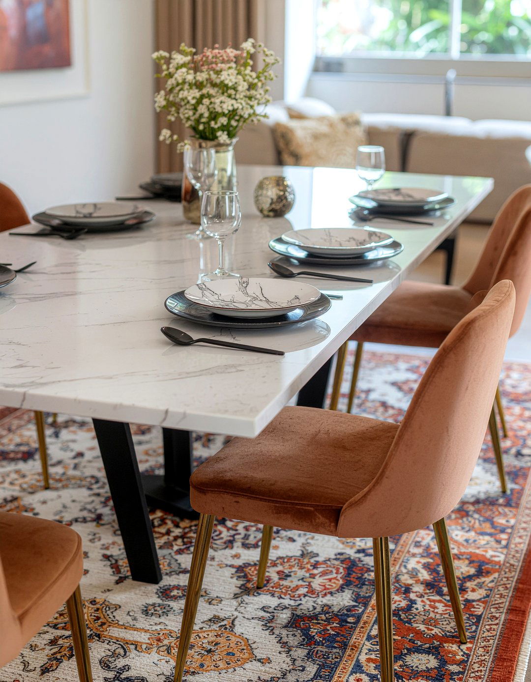 Marble Patterned Plates - 30 dinnerware dining room ideas