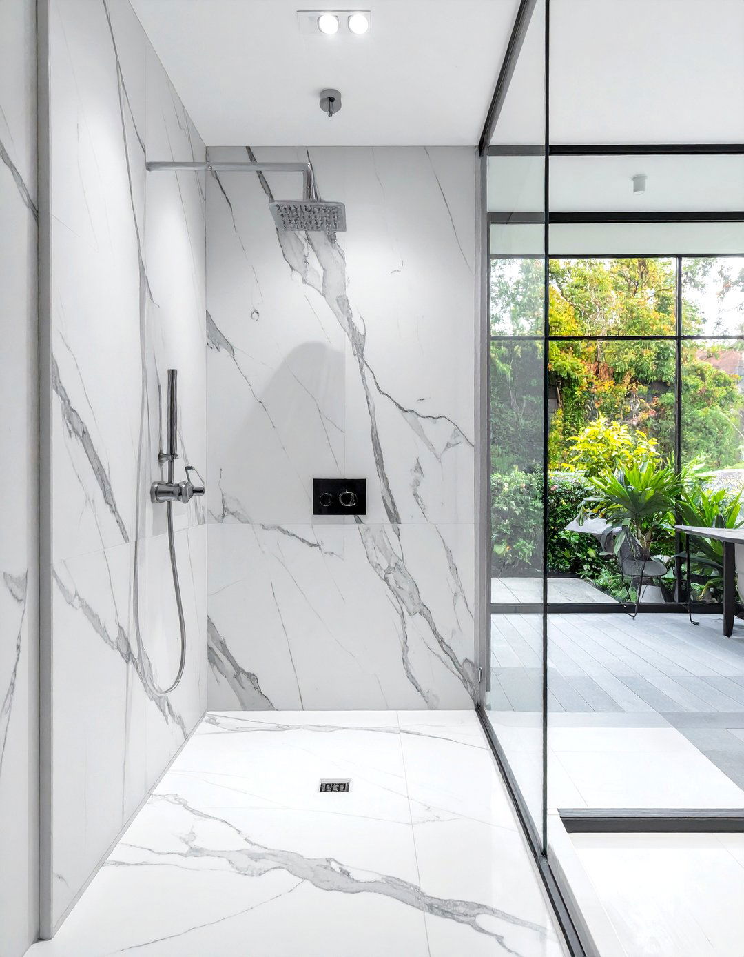Marble Slab Wall - 30 bathroom renovation ideas