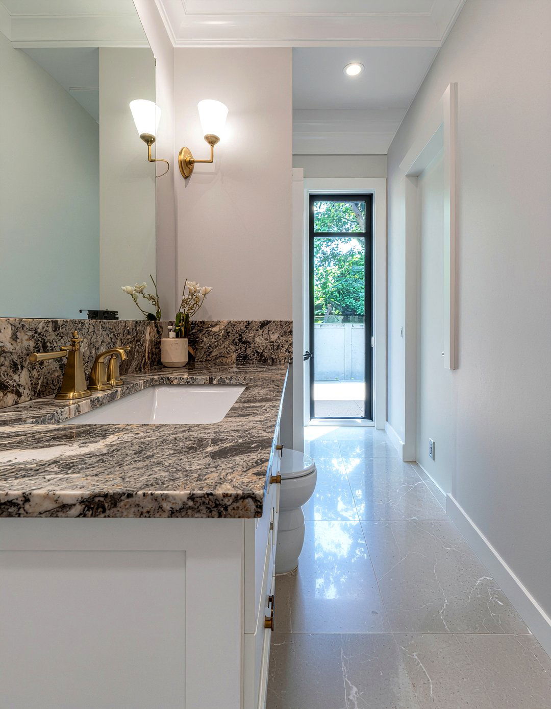 Marble Vanity Top - 30 narrow bathroom ideas