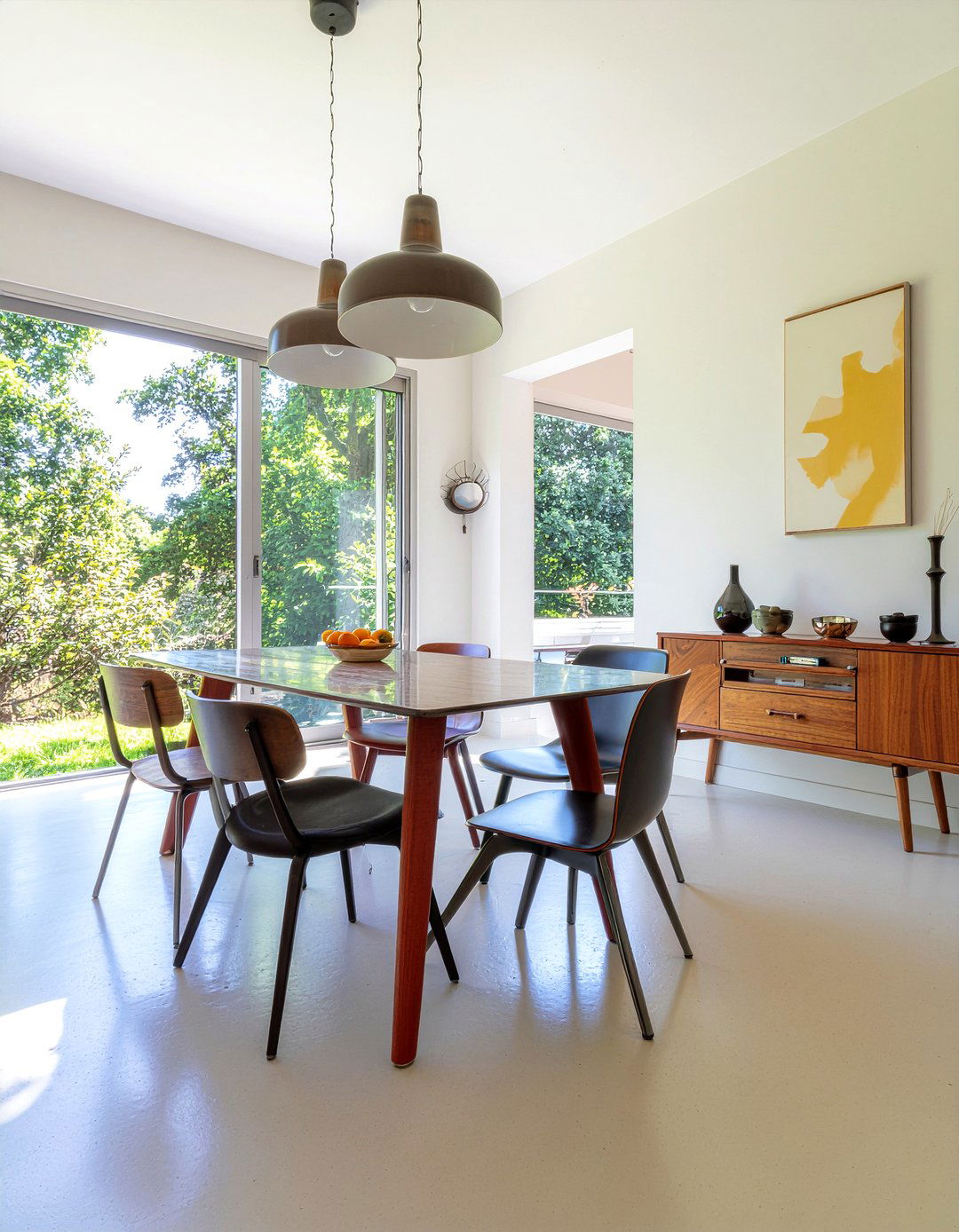 Matching Dining Room Furniture Sets - 30 dining room mistakes to avoid