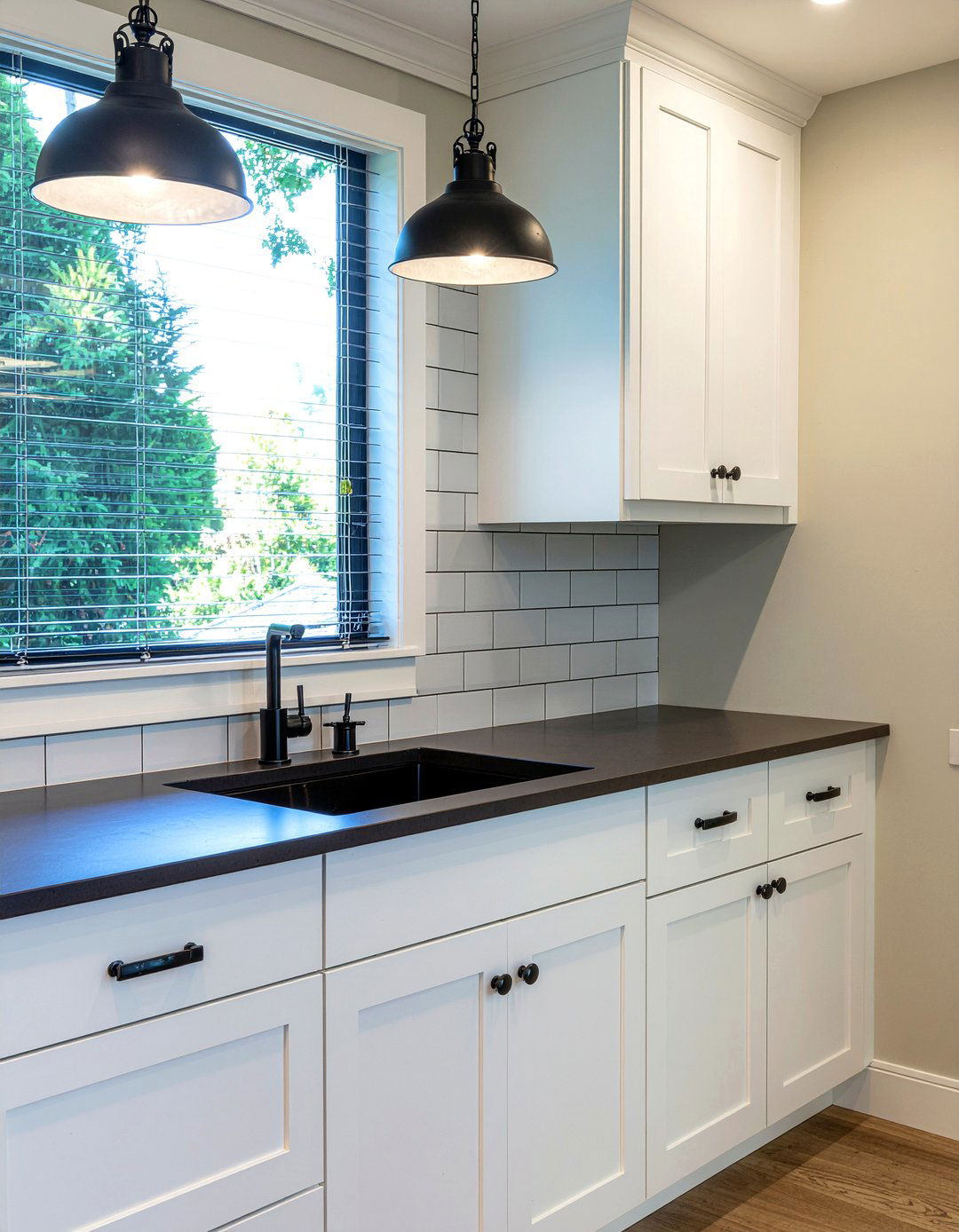 30 Unique Kitchen Cabinet Knob Ideas for a Custom Look