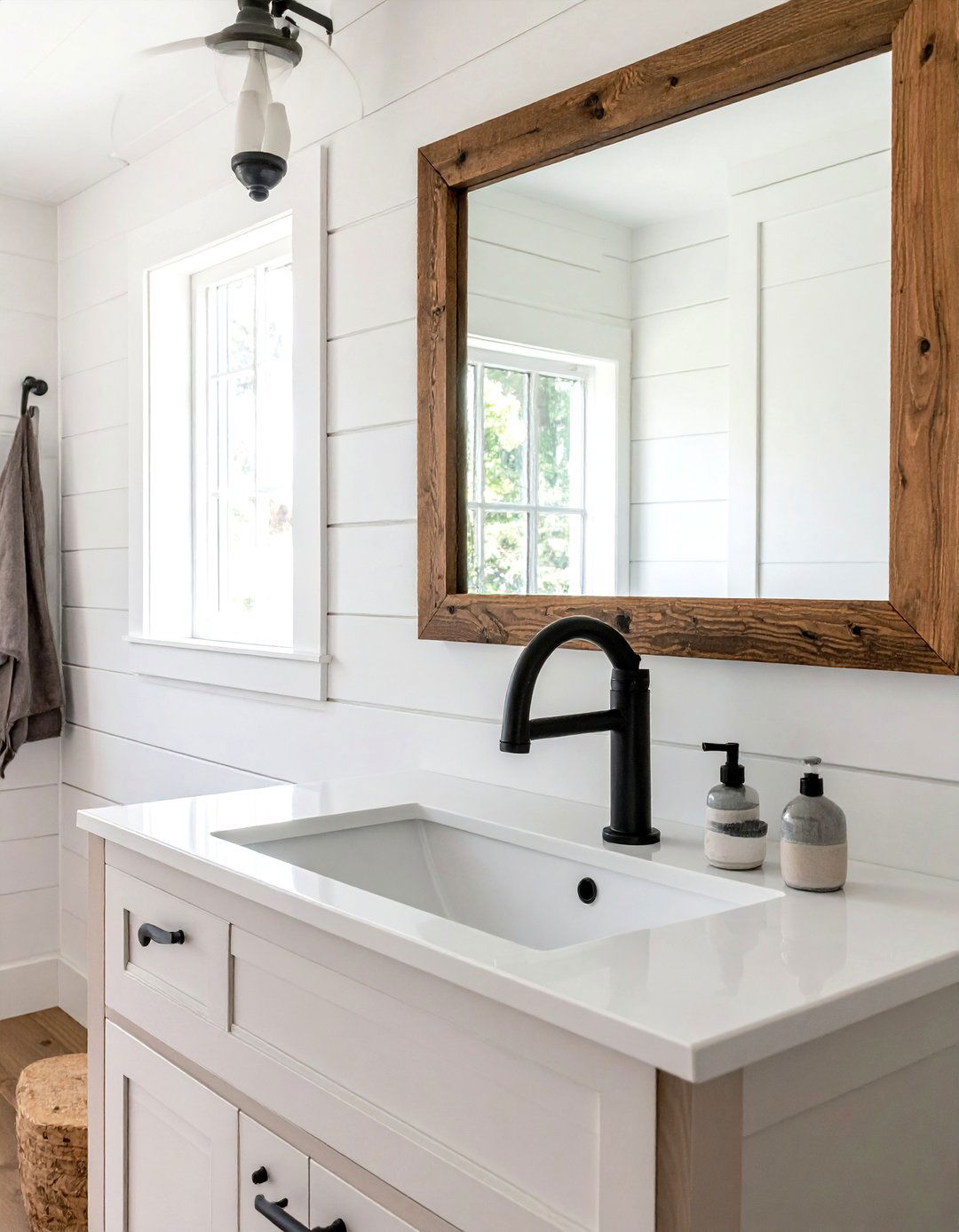 Matte Black Faucet - 30 farmhouse bathroom ideas