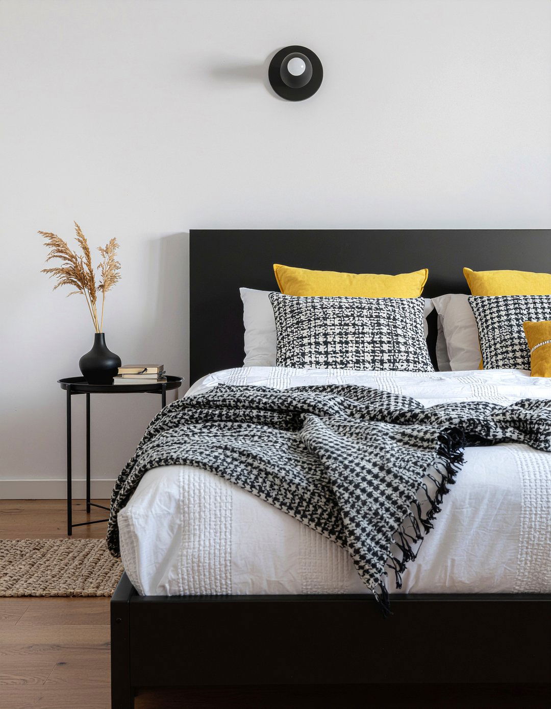 Matte black sconce - 30 bedroom sconces