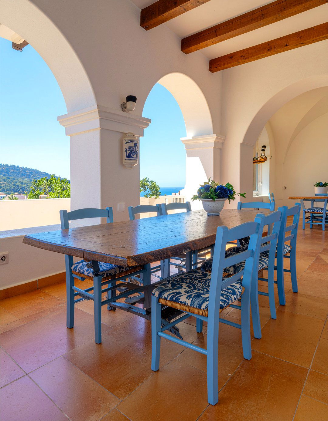 Mediterranean Dining Room - 30 dining room personality ideas