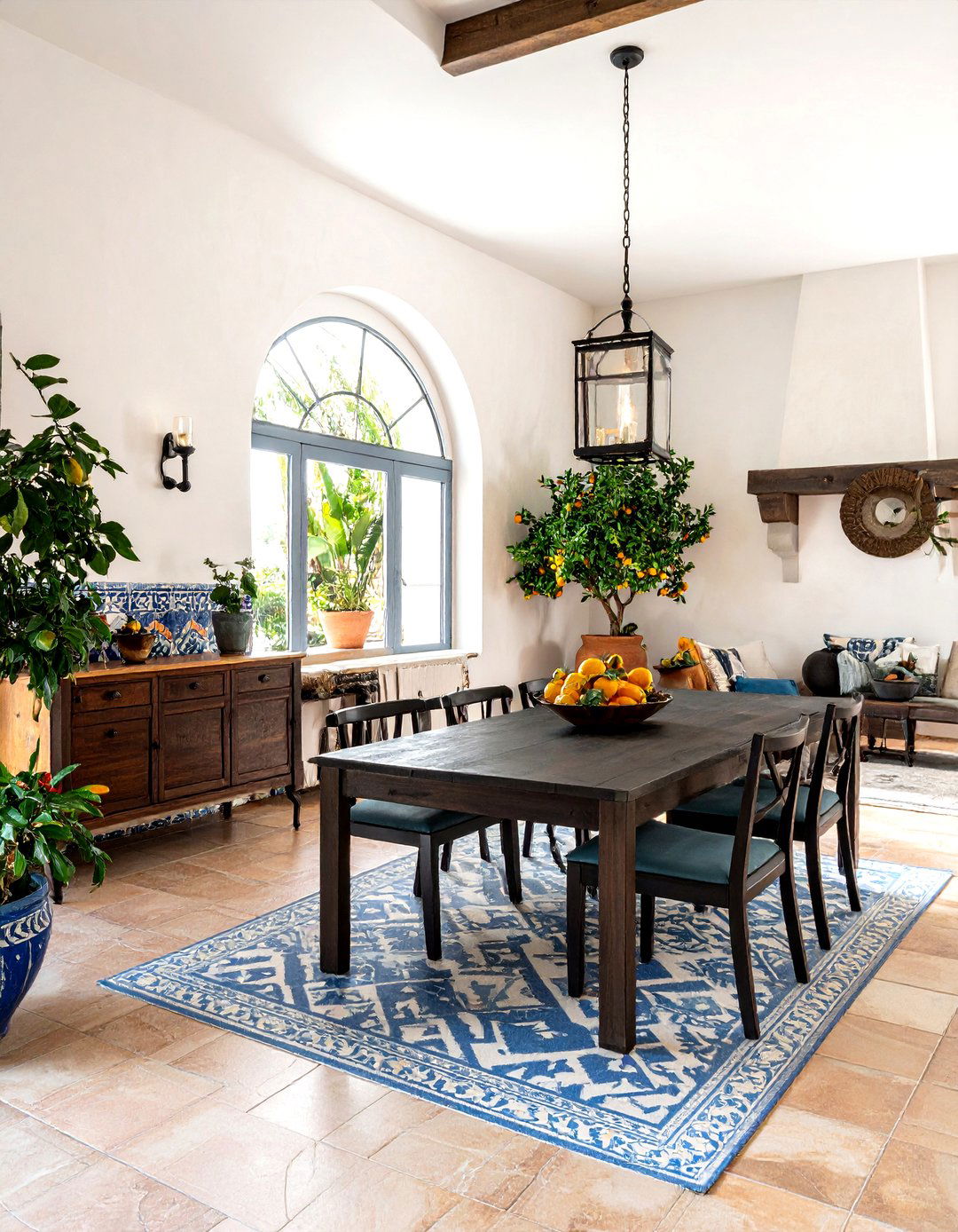 Mediterranean Living Room - 30 living room themes