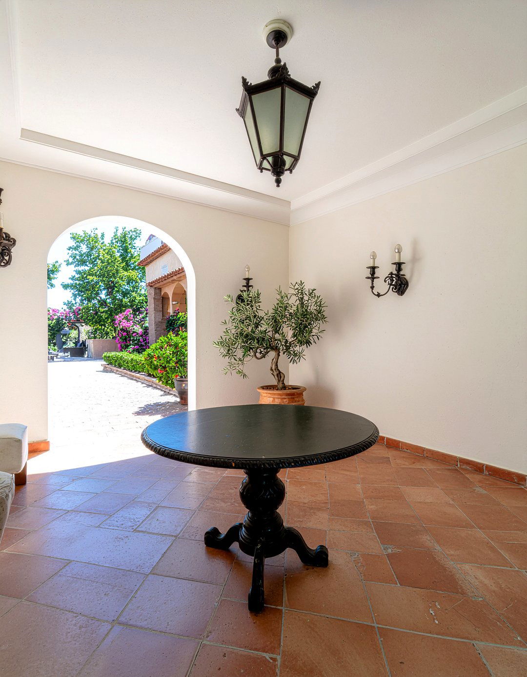 Mediterranean Revival - 30 Dallas dining room ideas