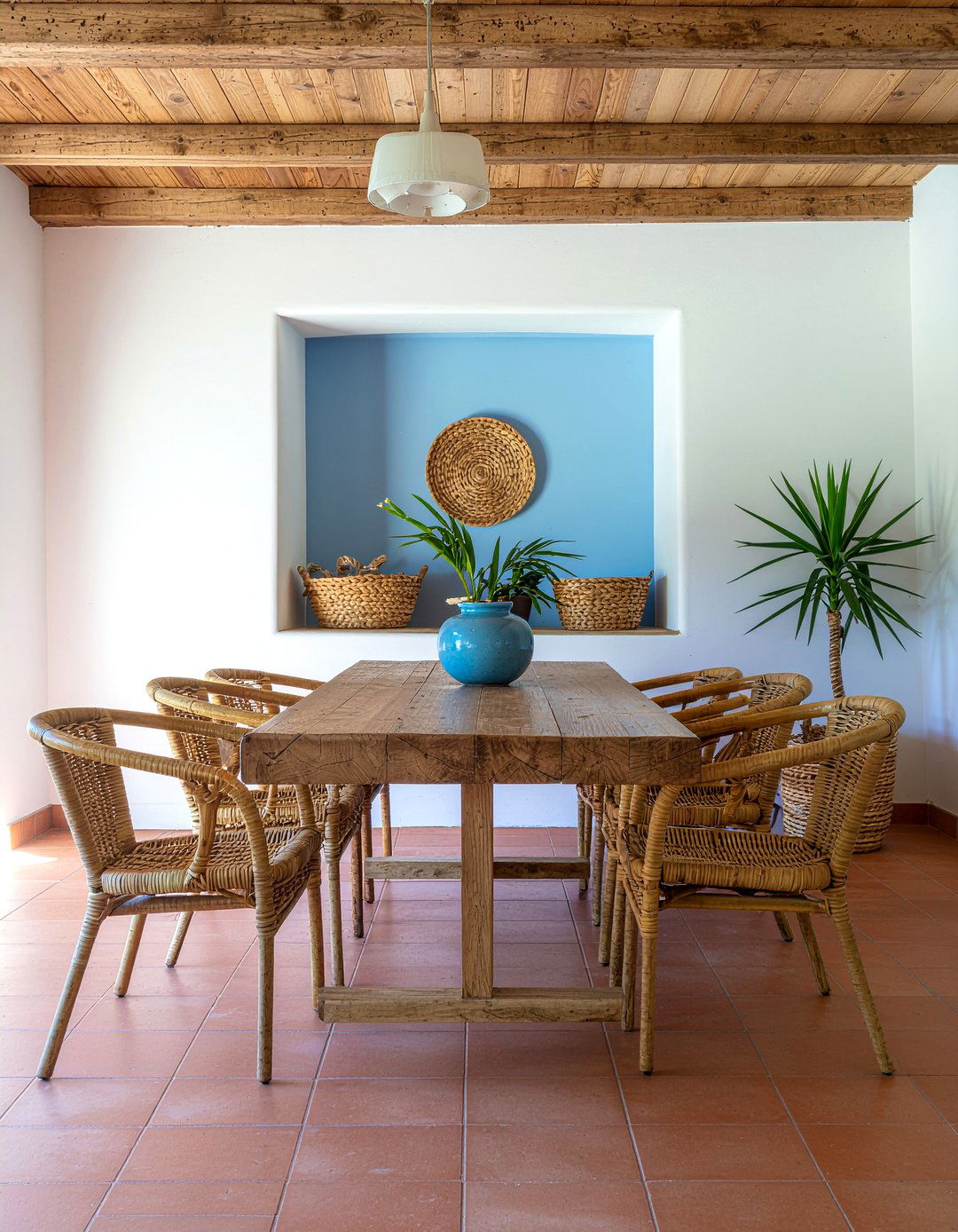 Mediterranean Style Dining Room - 30 European dining room ideas