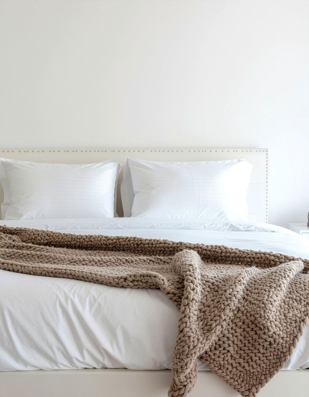 Merino Wool Throw - 30 wool bedroom ideas