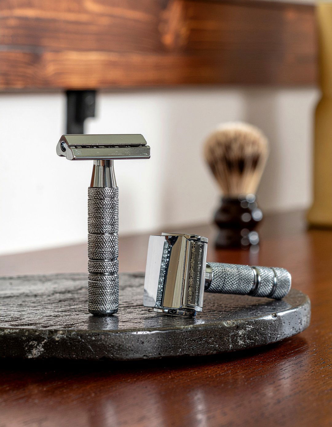 Metal Safety Razor - 30 natural bathroom product ideas