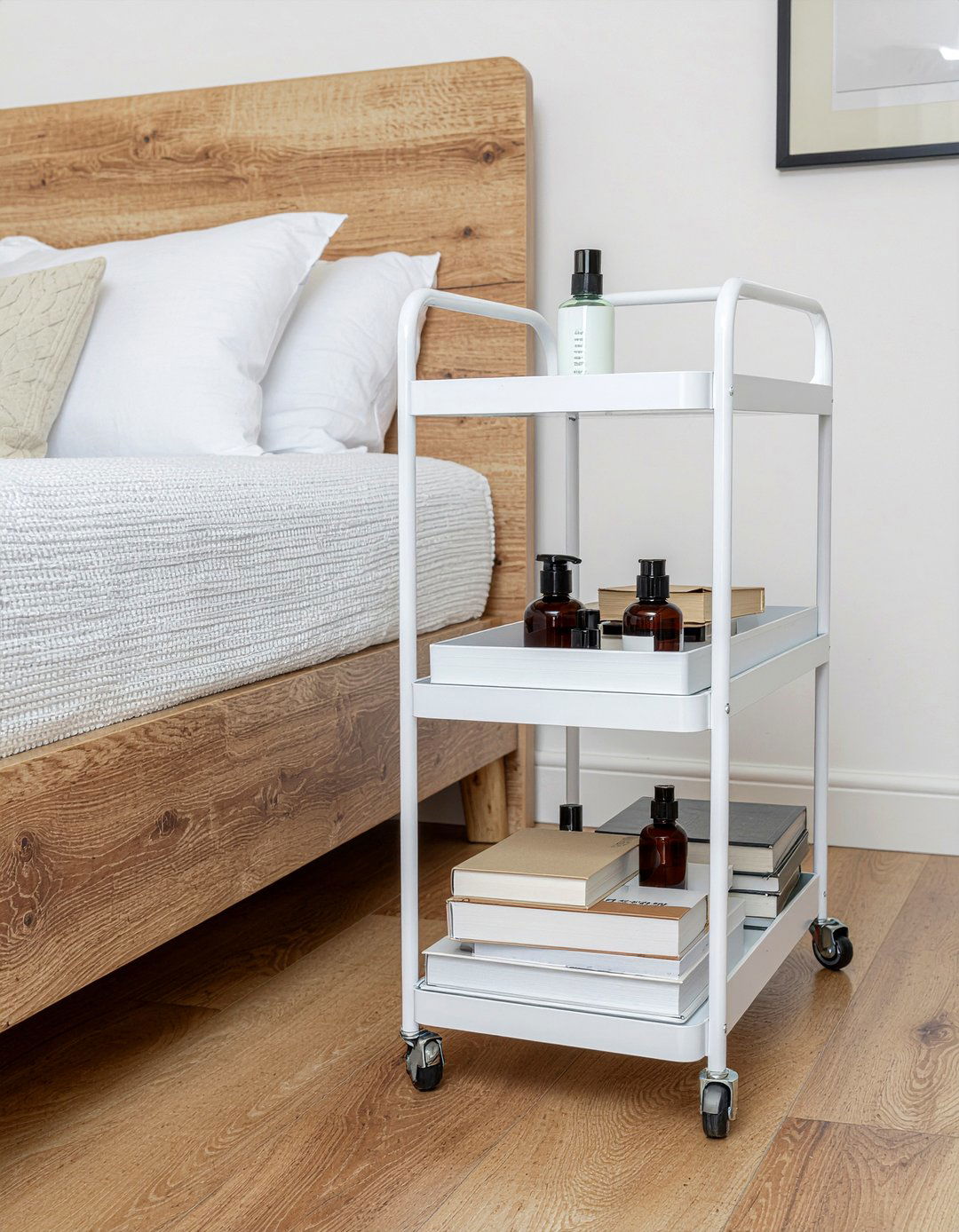 Metal rolling cart - 30 temporary bedroom ideas