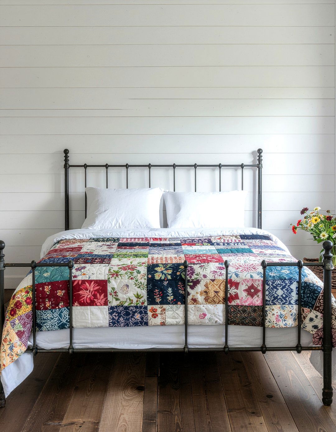 Metal spindle bed - 30 bedroom bed frames