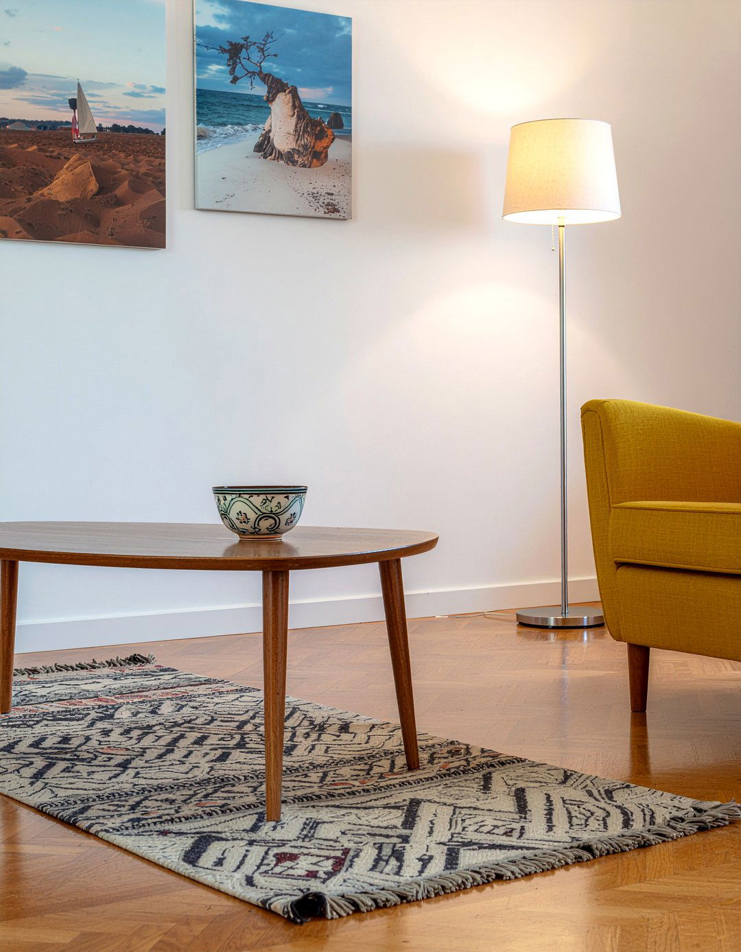 Mid Century Modern Coffee Table - 30 living room coffee tables