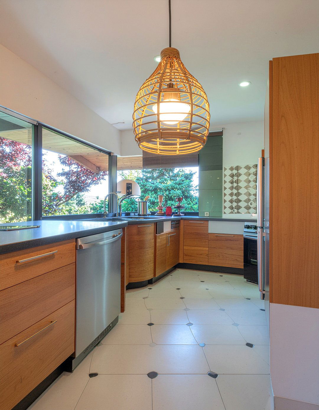 Mid Century Rattan Pendant - 30 rattan pendant kitchen ideas