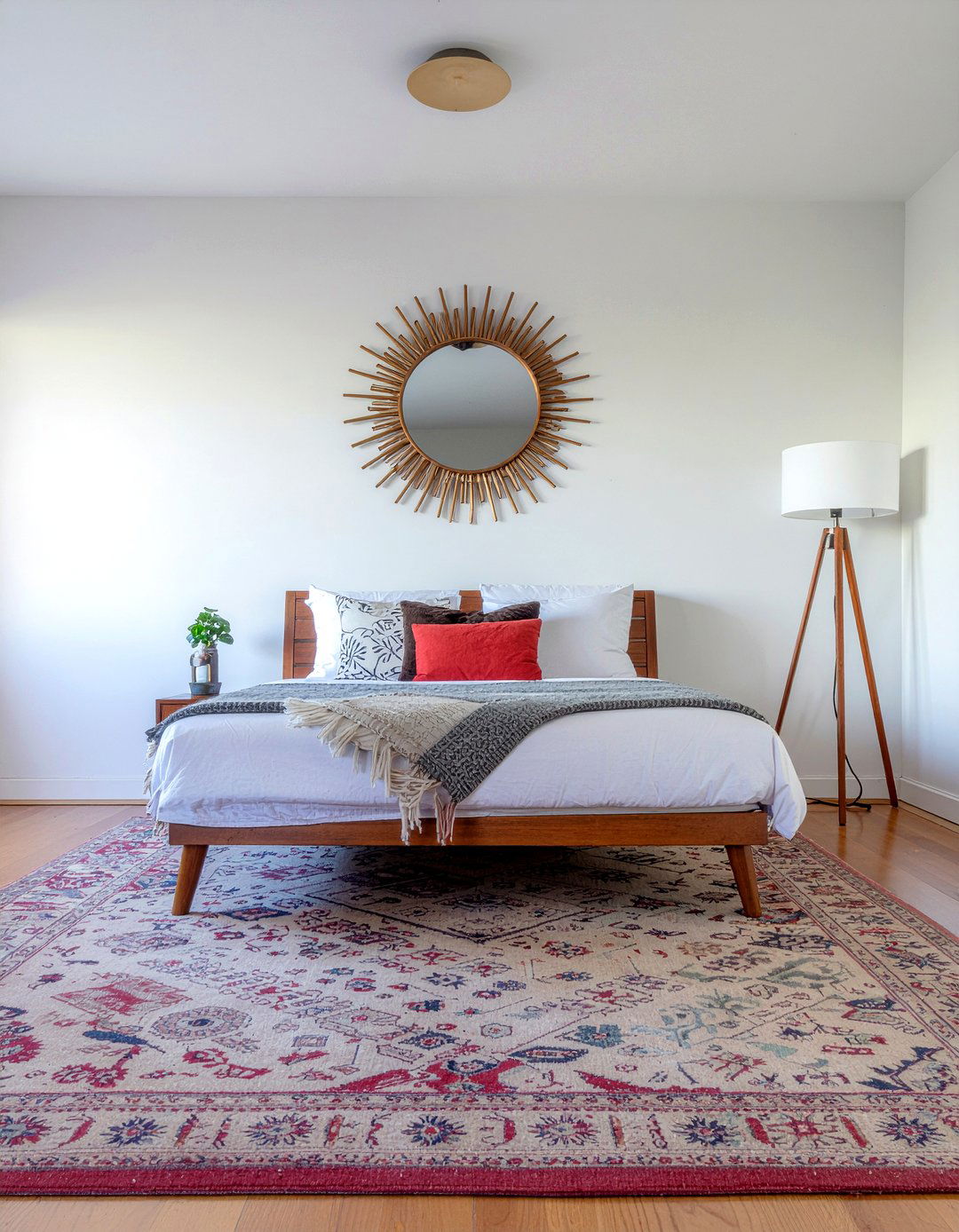 Mid century bedroom - 30 interior designer bedroom ideas