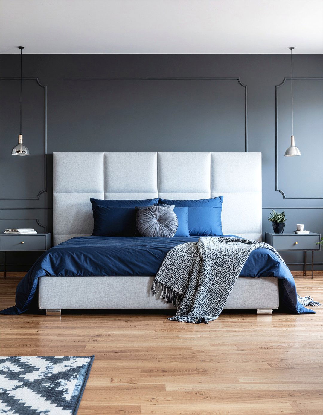 Midnight blue bedroom - 30 bold color bedroom ideas