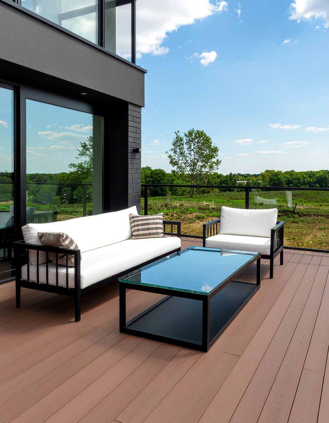 Minimalist Black Deck Furniture - 30 deck dining ideas